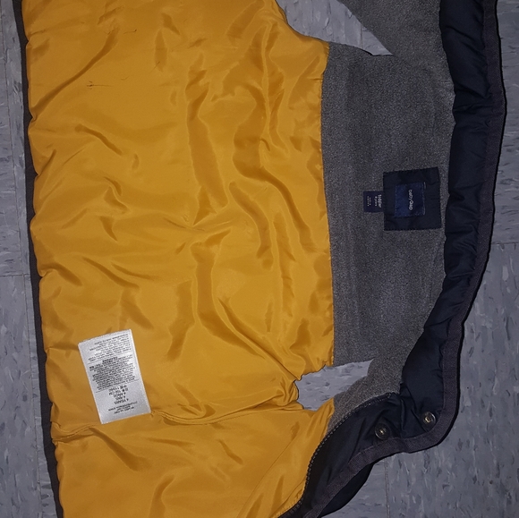 gap - Picture 2 of 3